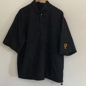 Pittsburgh Pirates Black short sleeve 1/4 zip lined wind shirt L